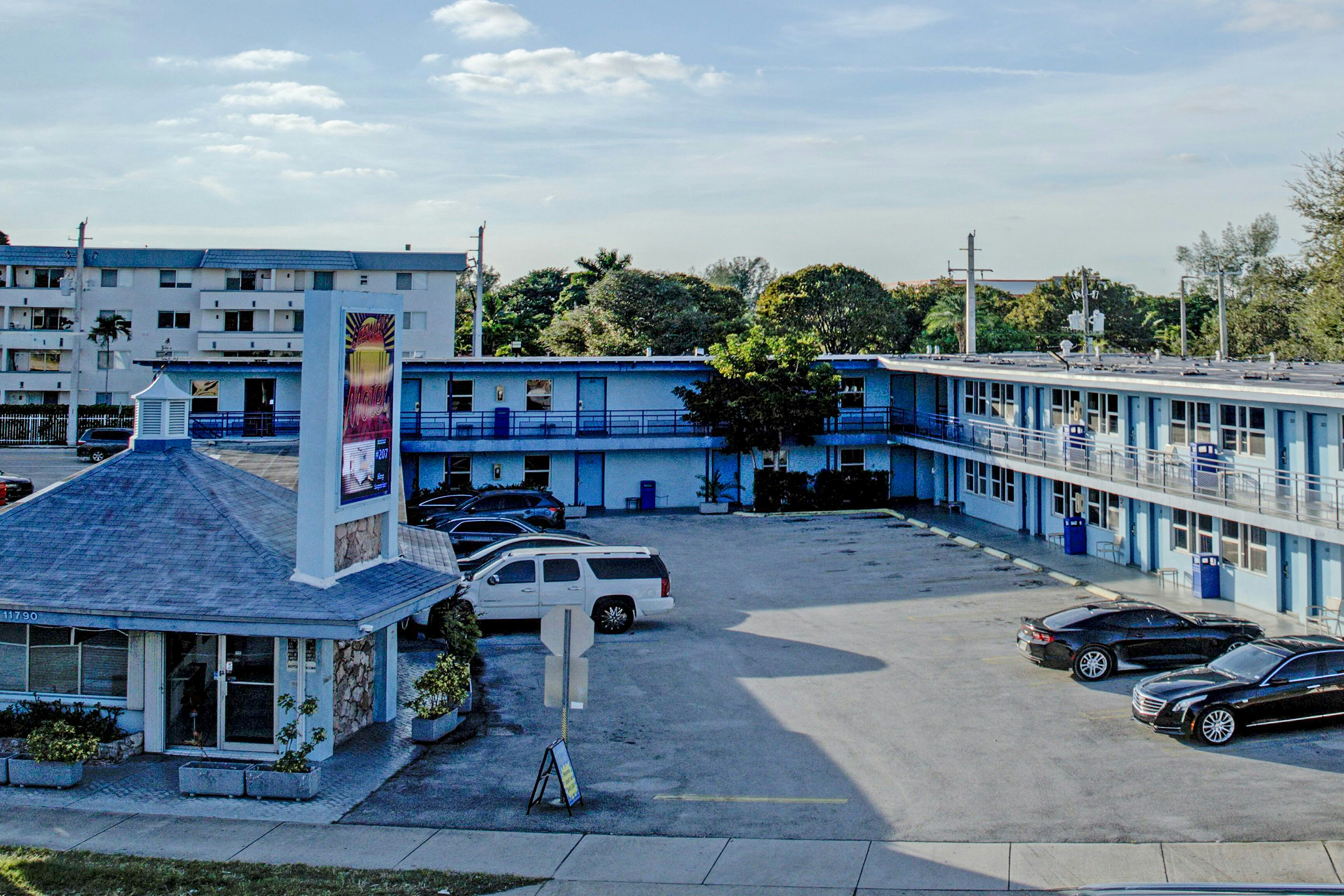 Leeward Motel By Capital O North Miami Beachside 45/55