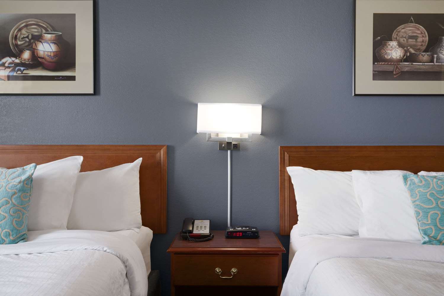 Super 8 by Wyndham Whitecourt 15/30