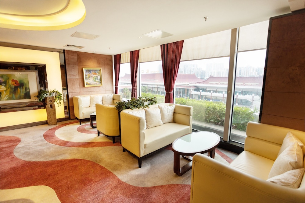 L Hotel Changsheng 48/62