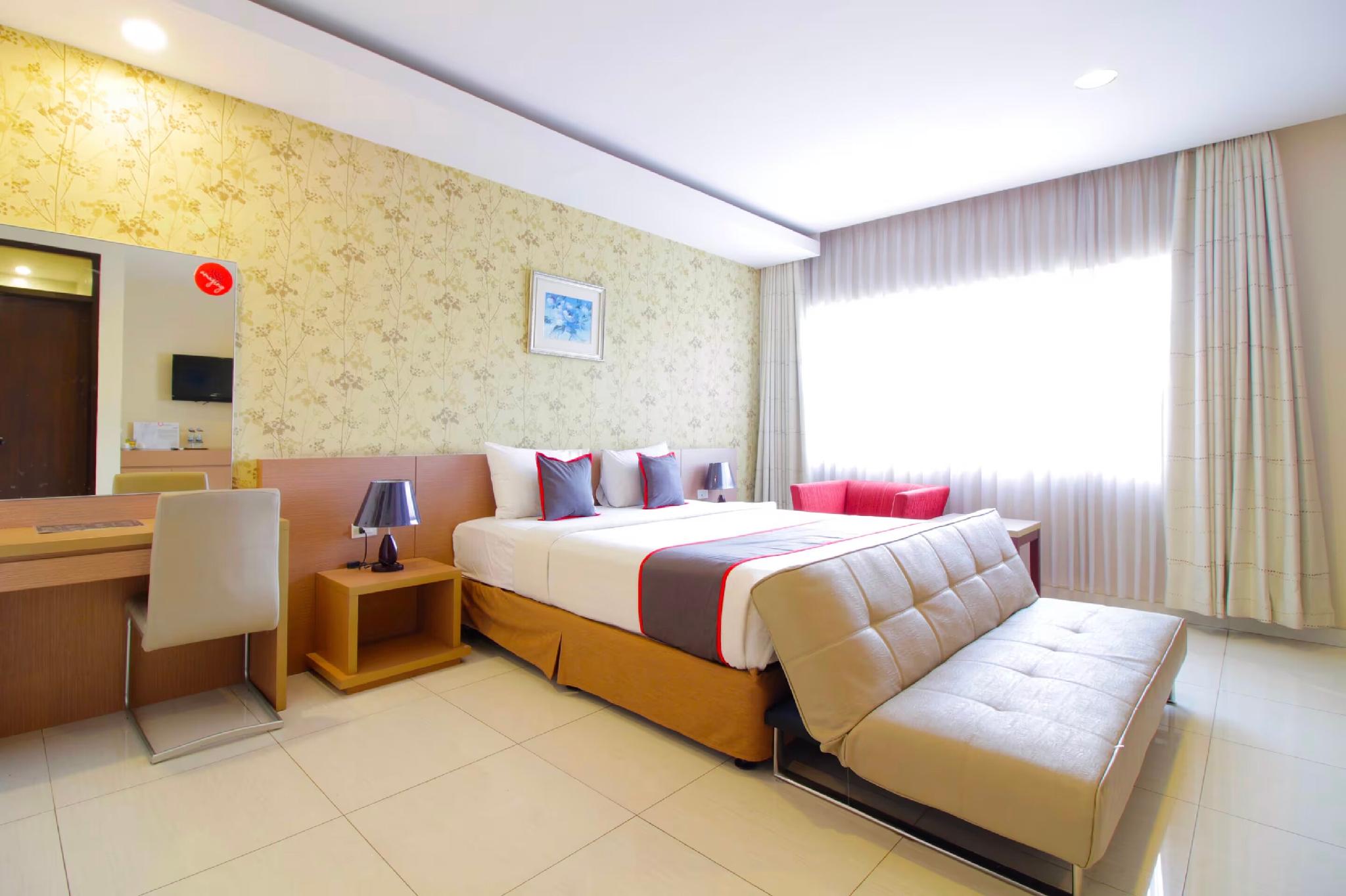 SUITE, DOUBLE BED