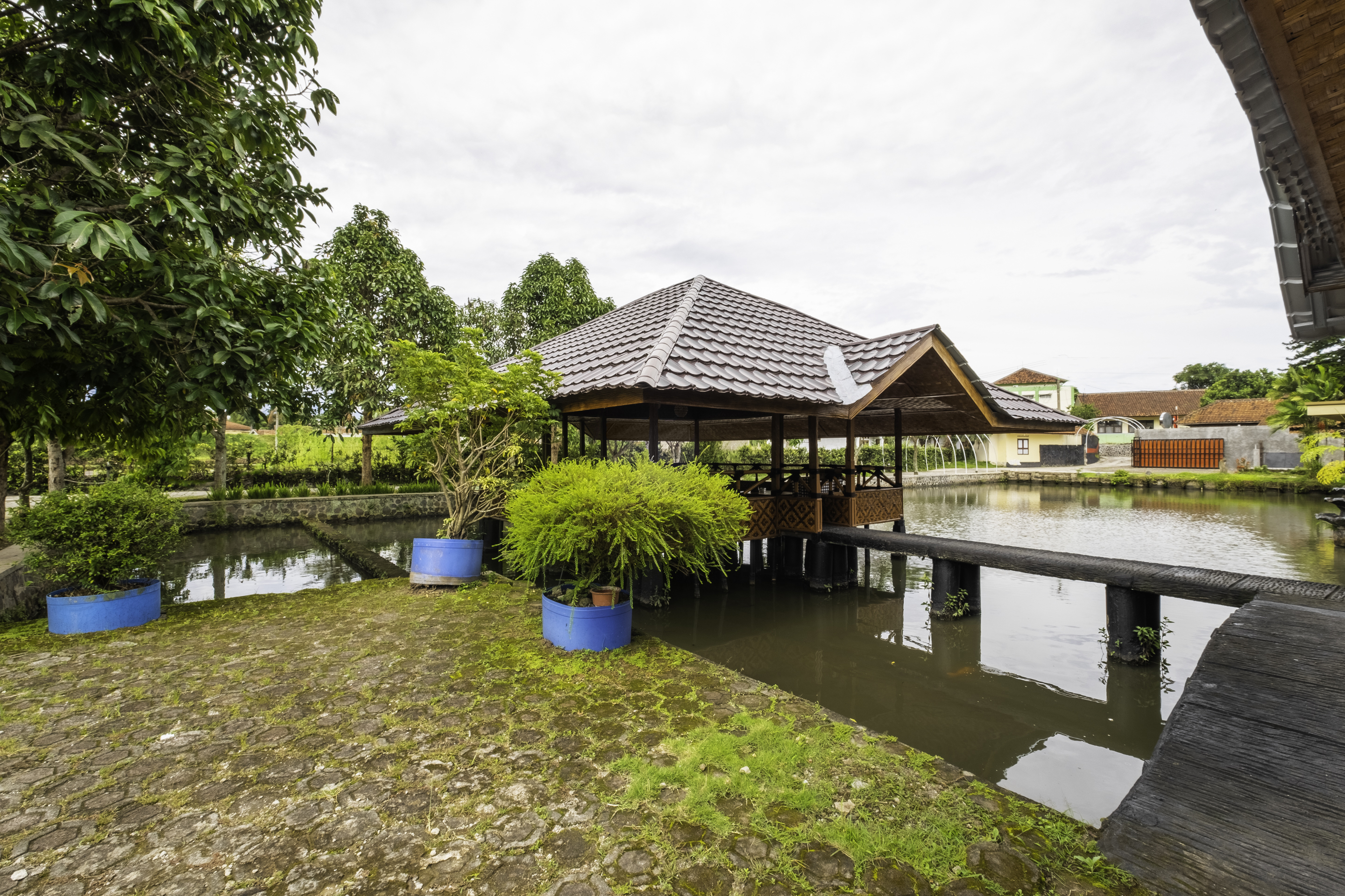 OYO 2682 Bumi Eyang Enin Homestay Syariah 24/32