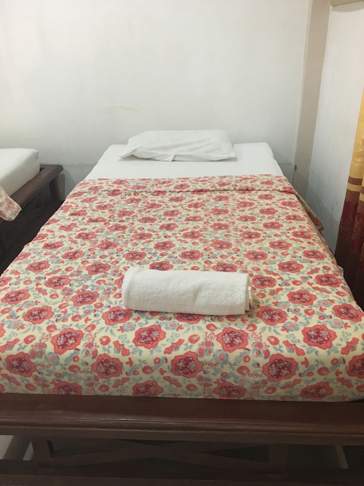 New Eve's Kiosk Dive Resort 15/71
