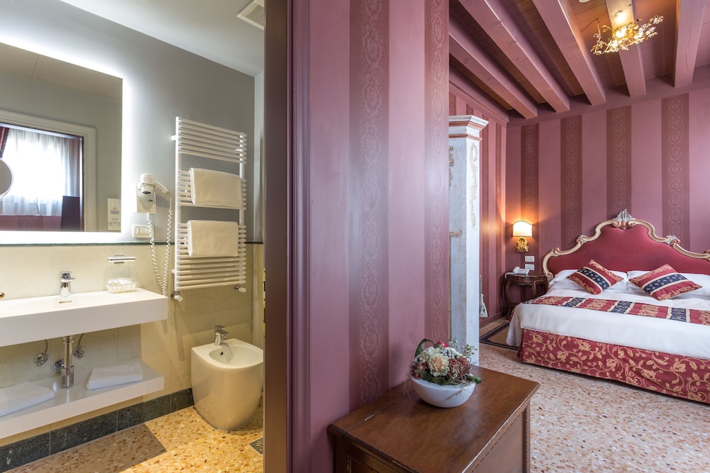 Hotel Tiziano 20/72