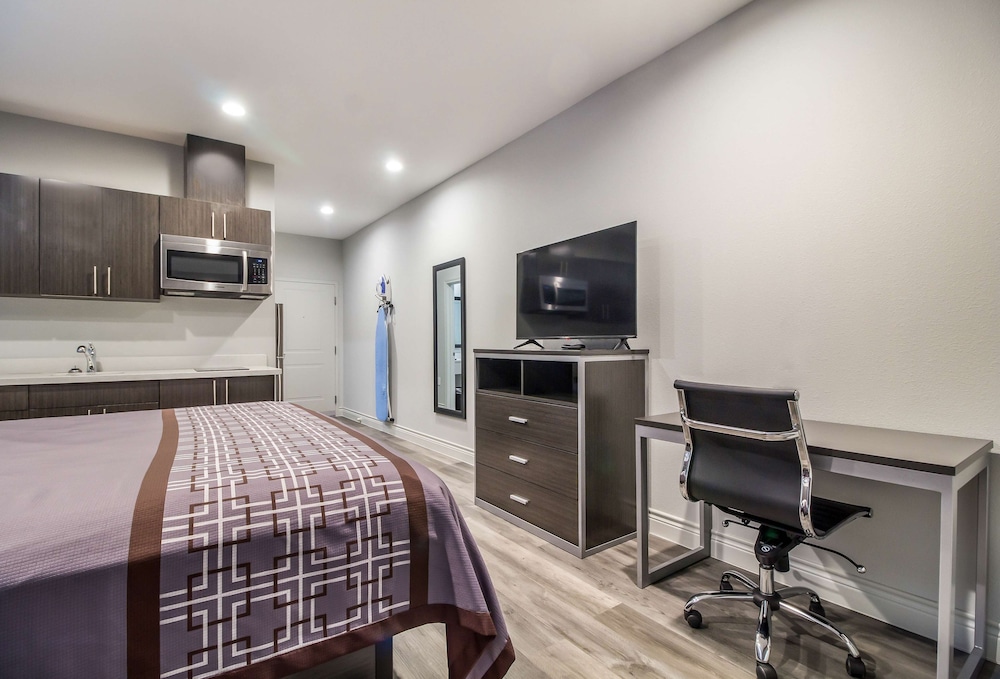Studio6 Deer Park, TX 26/34