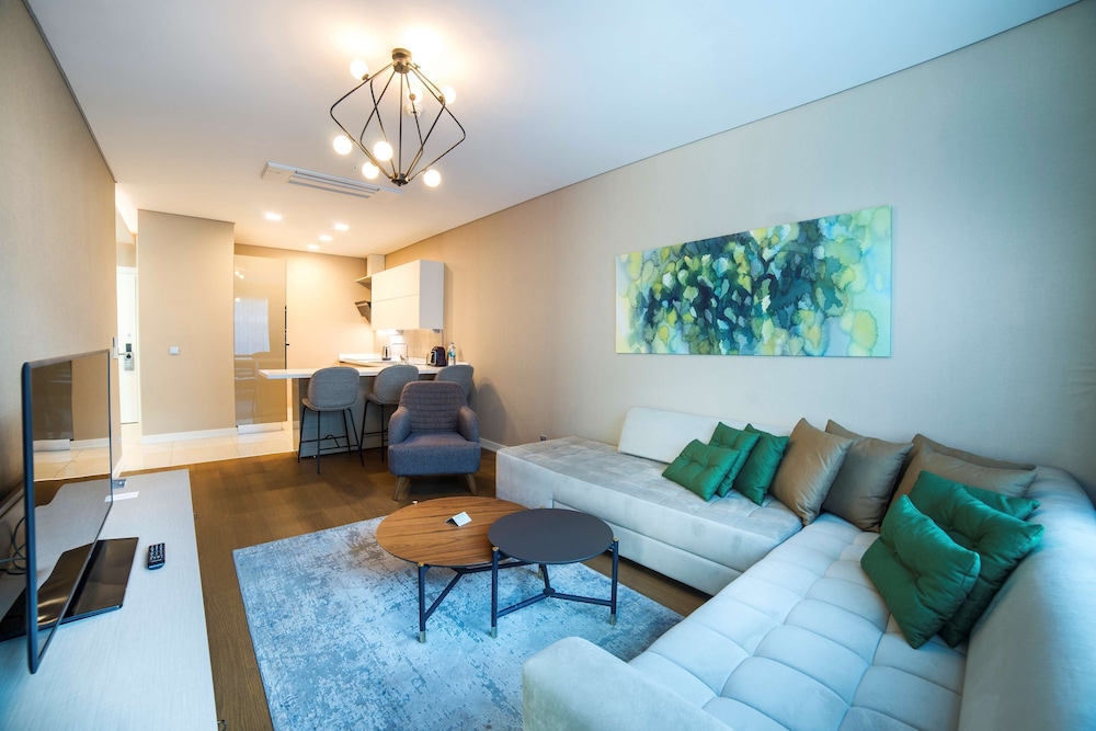Radisson Residences Vadistanbul 45/70