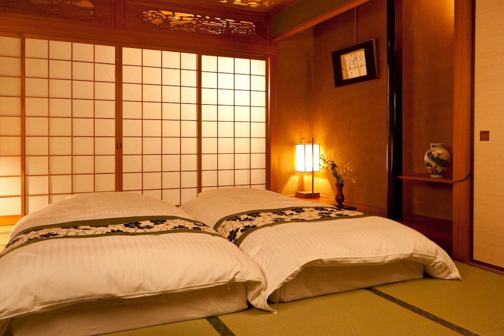 Hotel Takasago 36/63