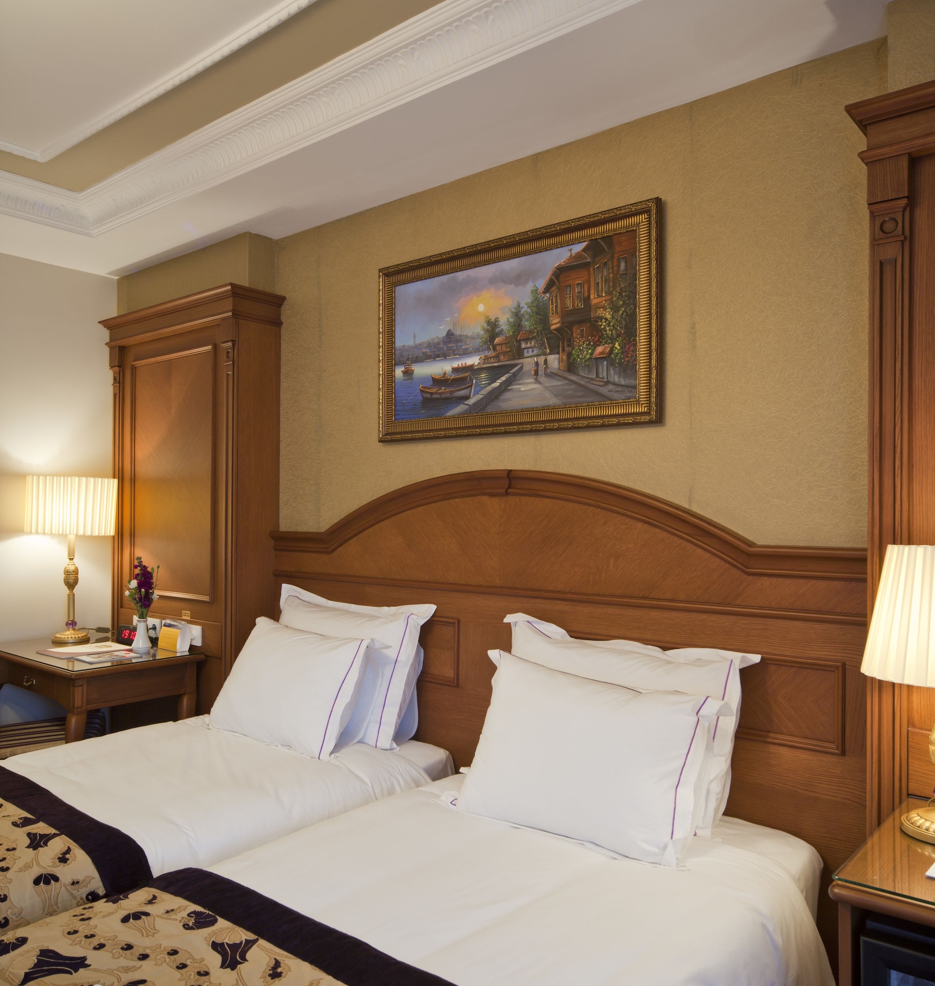 JUNIOR SUITE, TRIPLE