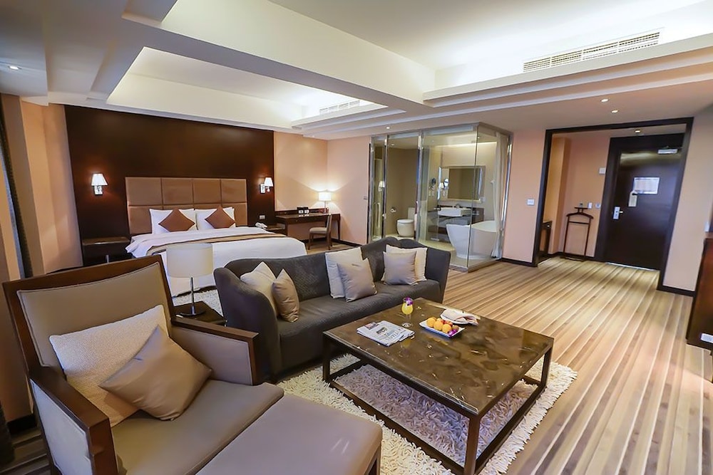 Justwin Grand Hotel 13/42