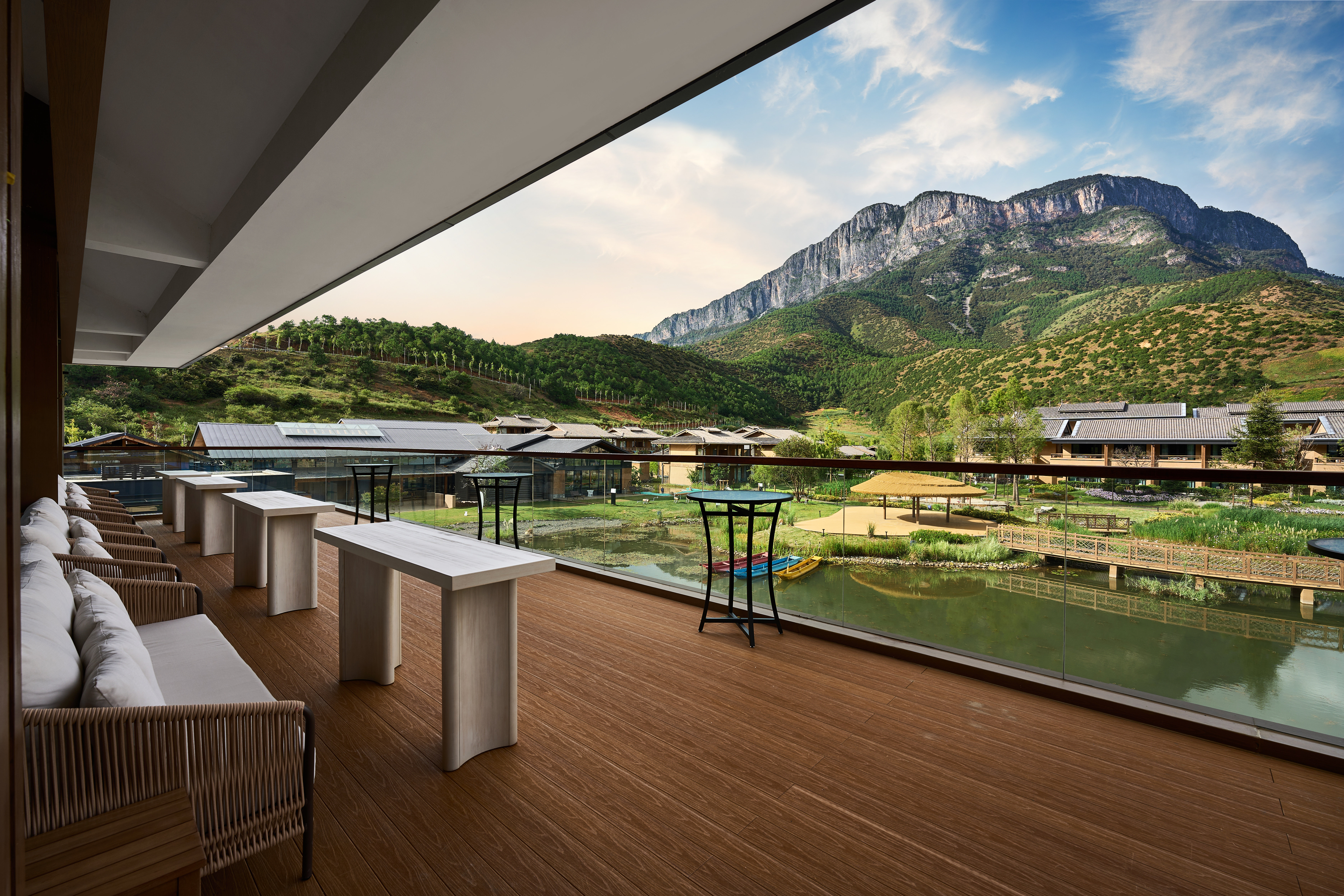Hotel Indigo Lugu Lake by IHG 24/50