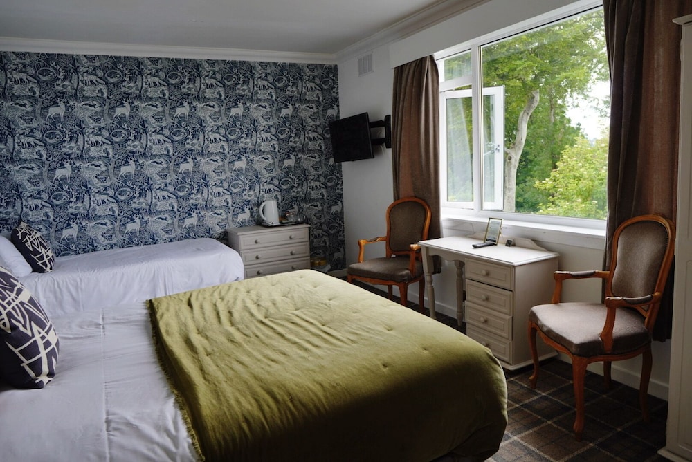 Lochnell Arms Hotel 5/35