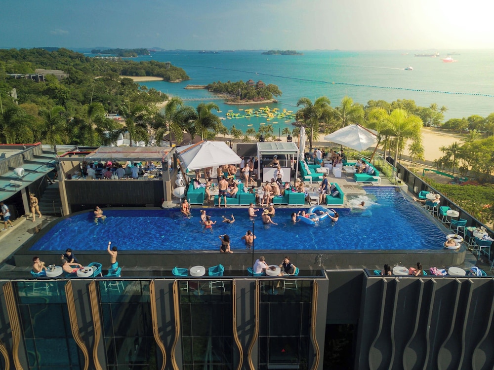 The Outpost Hotel Sentosa 56/64