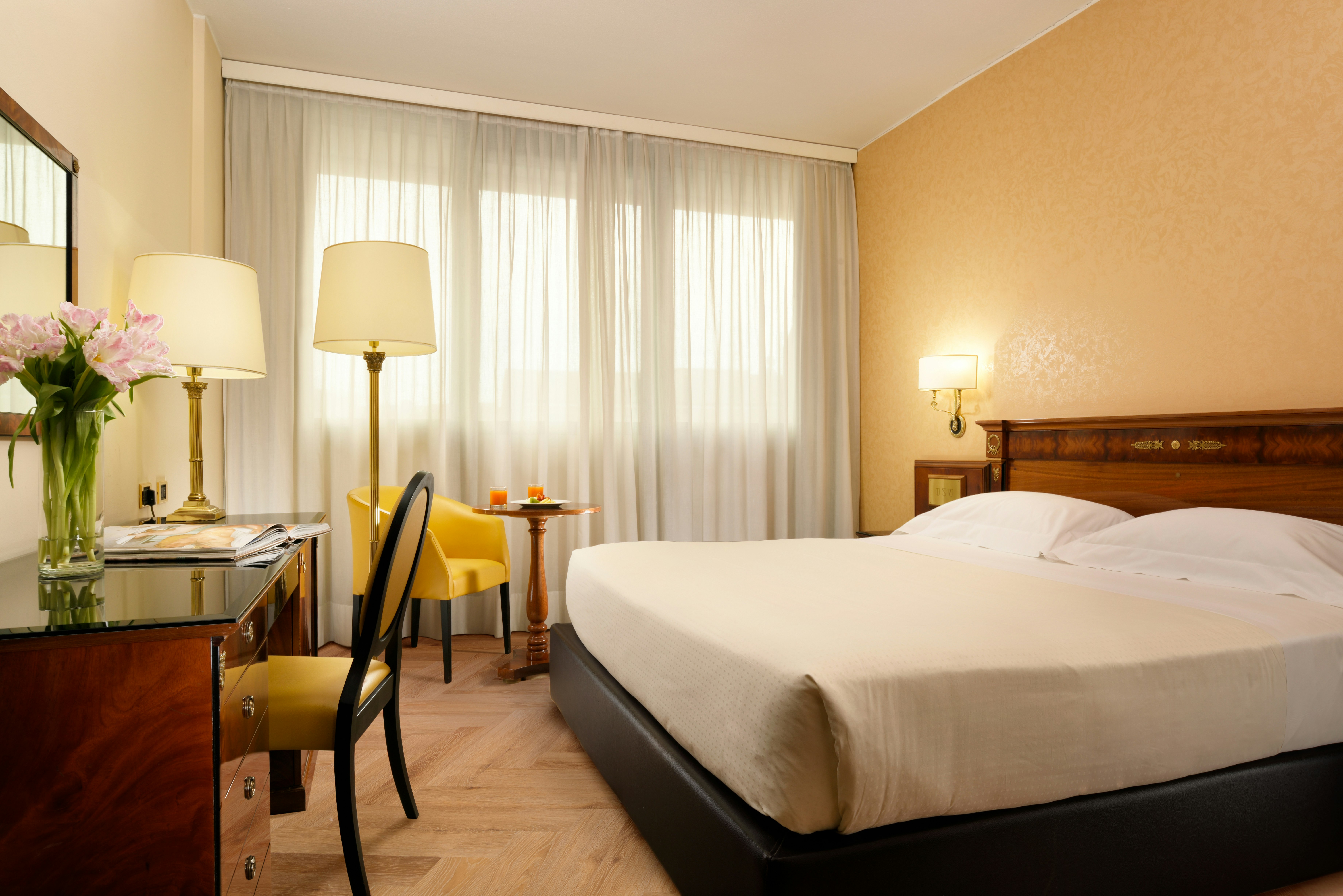 SUPERIOR, DOUBLE BED