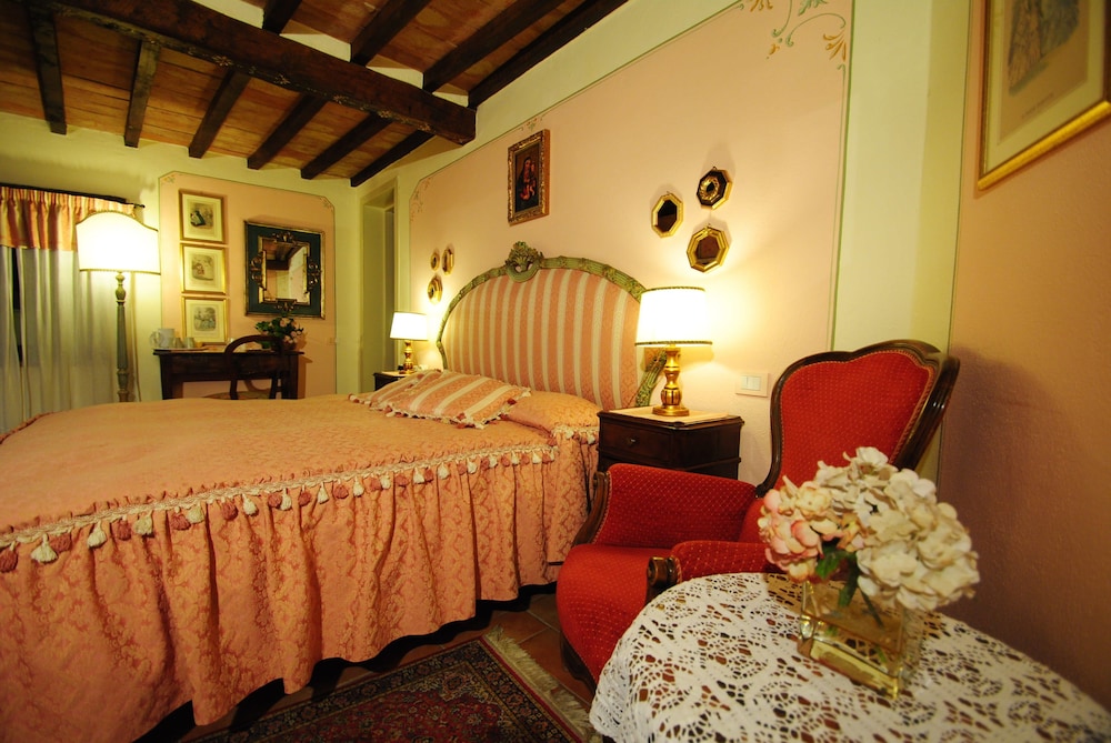 Albergo Torre Sangiovanni 18/75