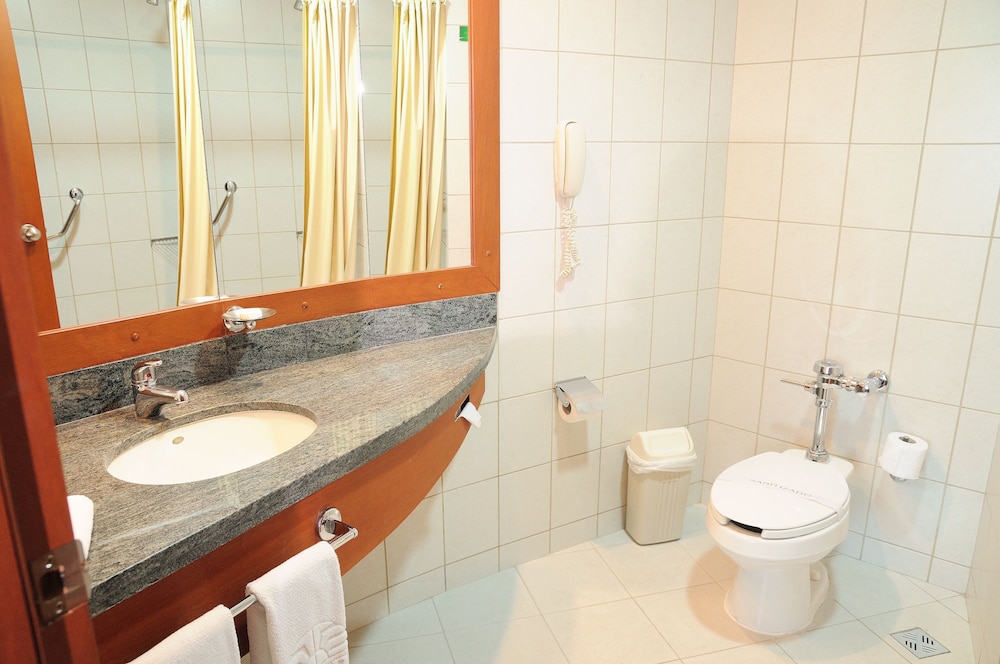 Suites Camino Real 71/73