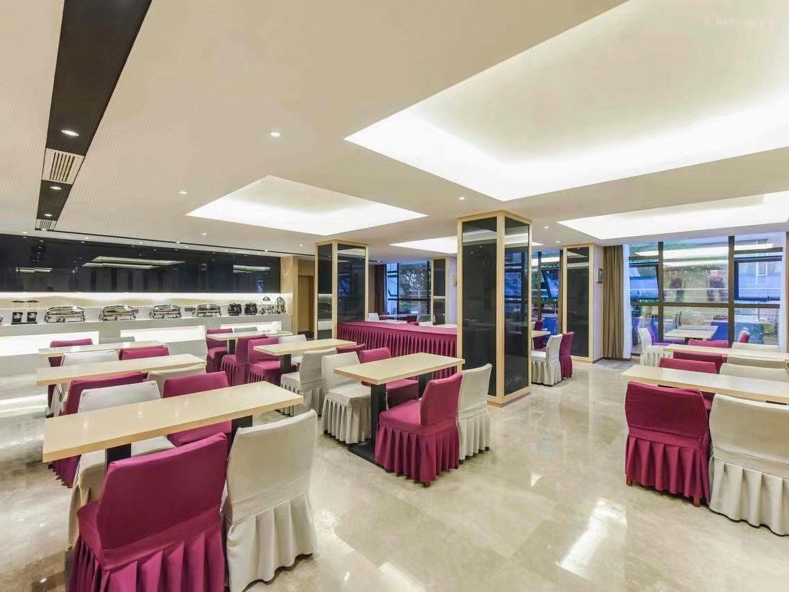 Lavande Hotel (Chongqing Nanping Pedestrian Street Wanda Plaza) 38/45