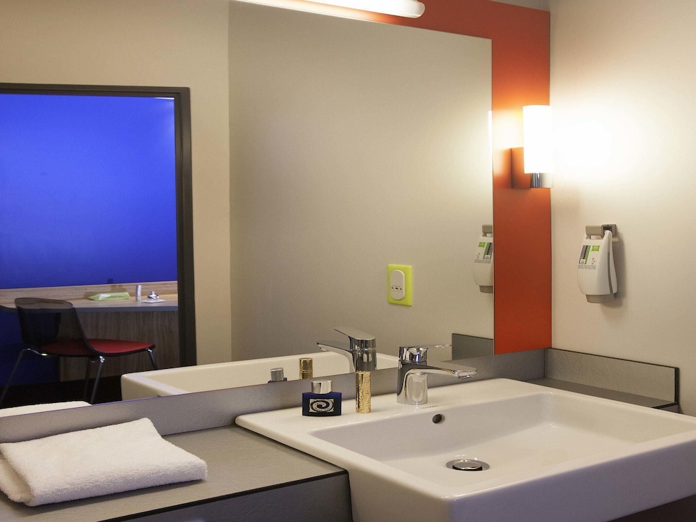 Ibis Styles Romans Valence Gare Tgv 71/71