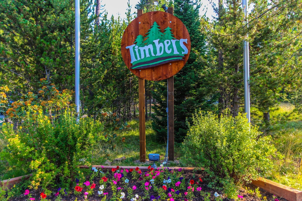 Timbers at Island Park Village Resort 8/59
