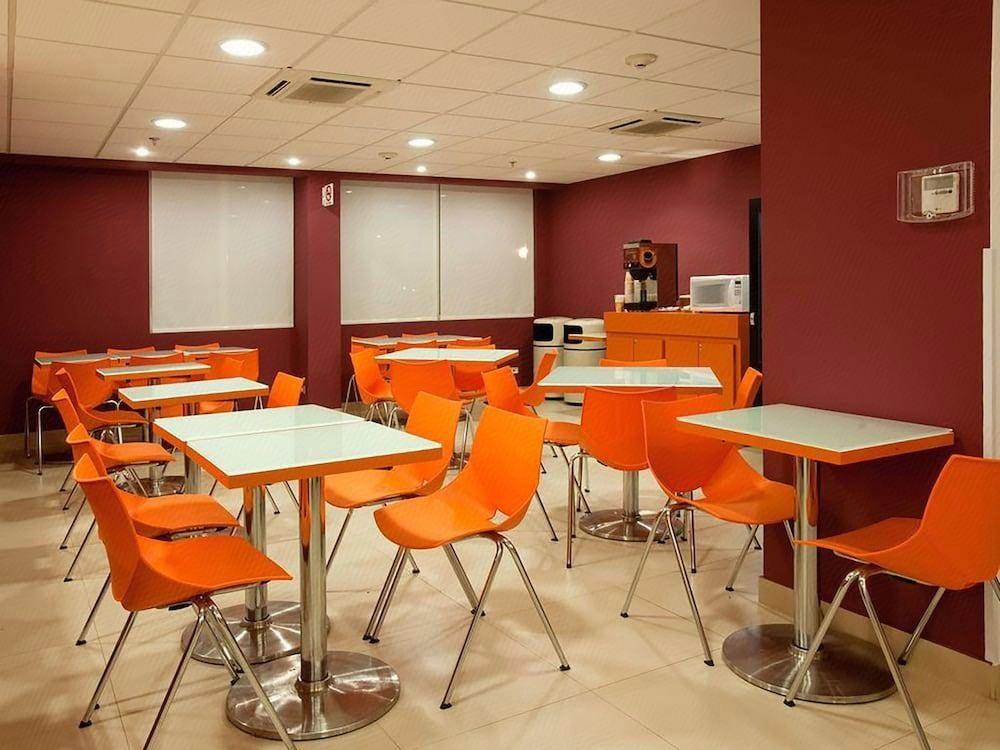 Hotel Tecnologico Norte 18/22