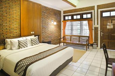 Heritage, Premium, Double Bed