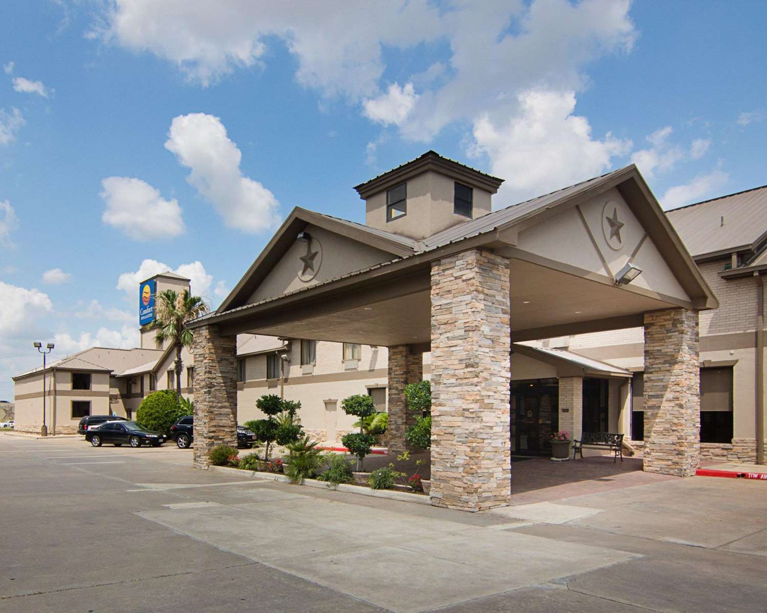 Comfort Inn & Suites Houston West-Katy 3/39