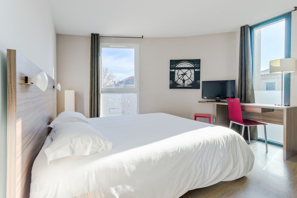 HEVEA APPART HOTEL 11/50