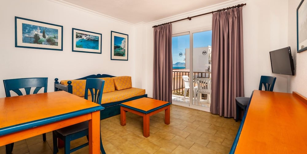 Charlys Apartamentos 12/28