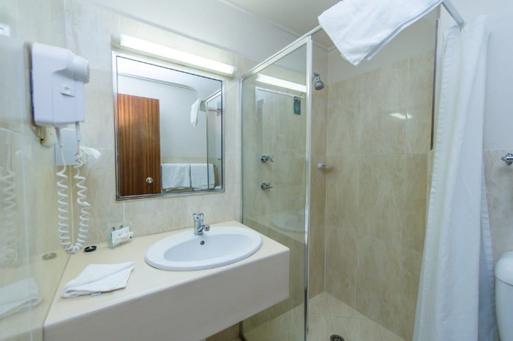 Belconnen Hotel Motel Serviced Apartments 22/48