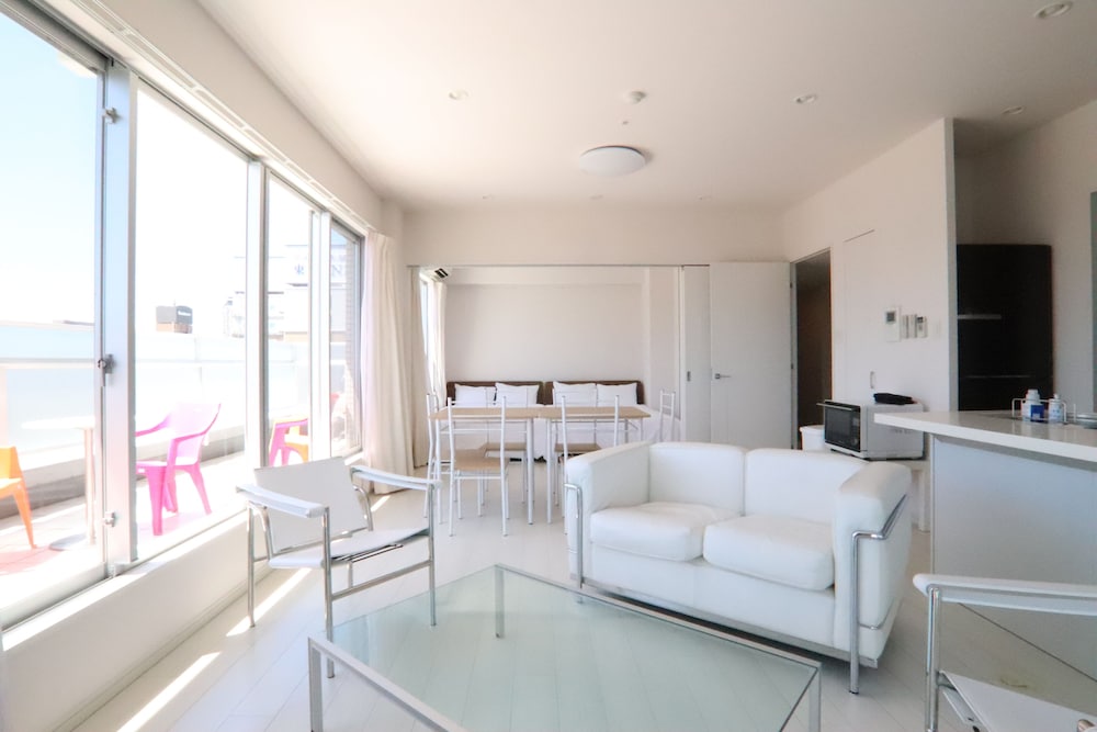 Pg Kuromon Apartment 33/50