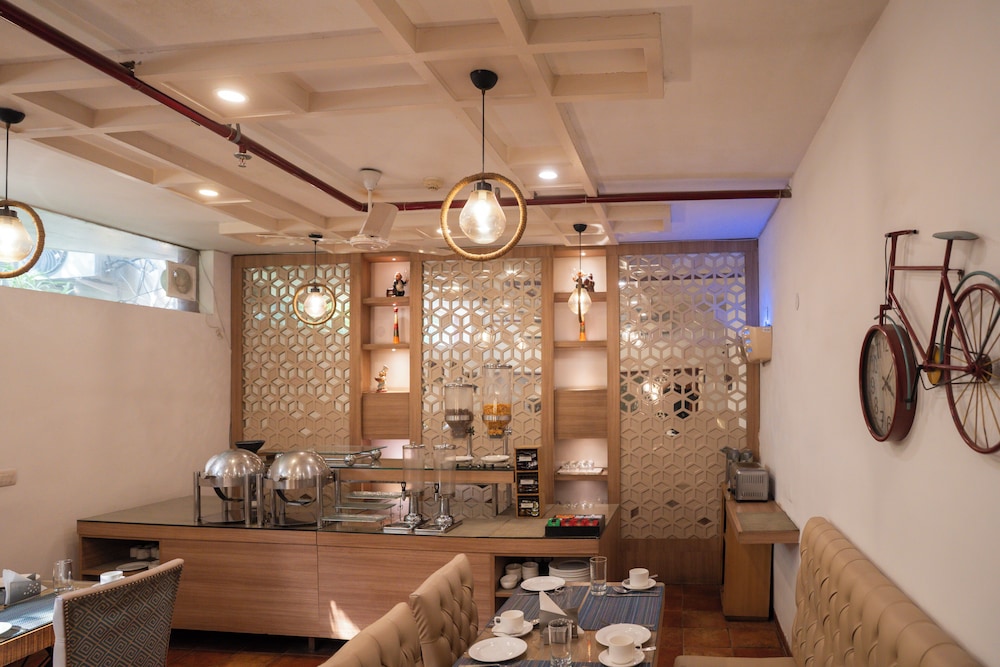 Ahuja Residency Gurgaon 47/50