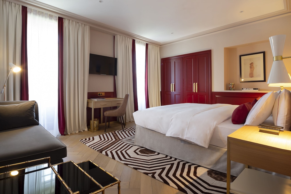 SUPERIOR, DOUBLE BED, BALCONY