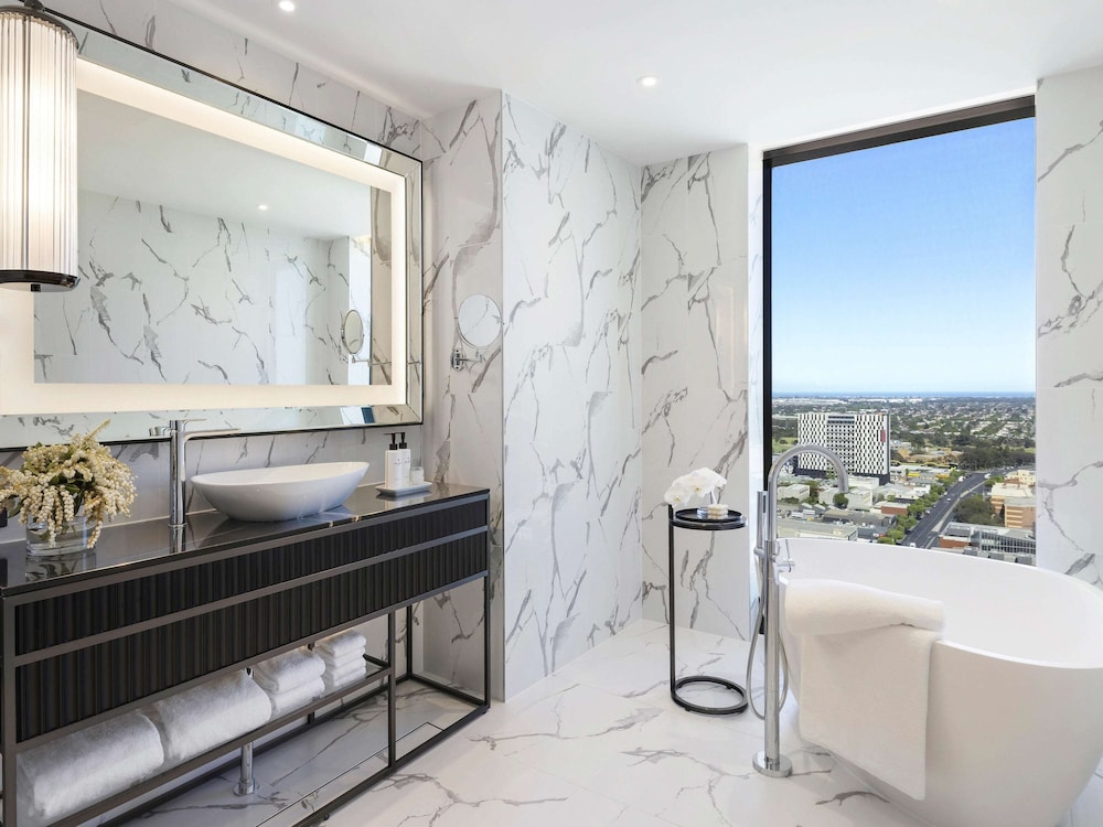Sofitel Adelaide 26/73