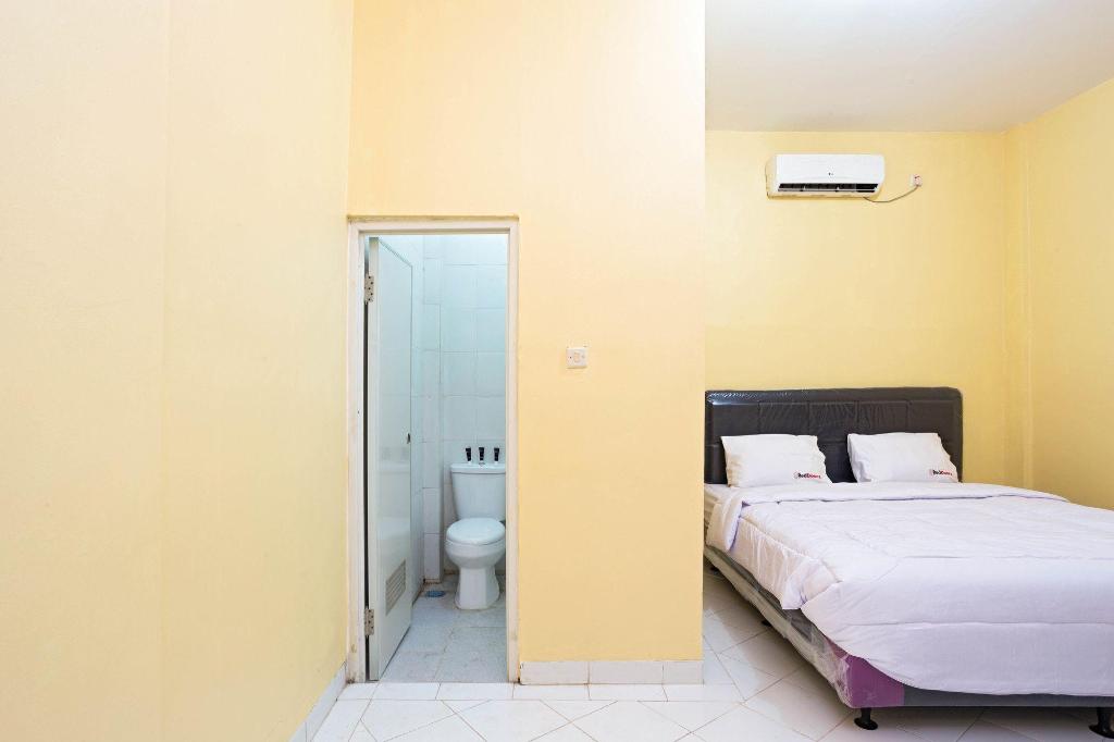 Reddoorz Near Halim Perdanakusuma 3 21/48