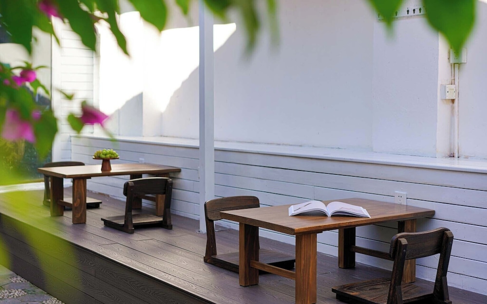 Lijiang Naxi Hereditary Courtyard 32/49