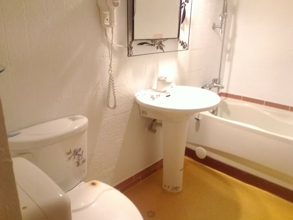 Aloha Hotel Keelung 23/54