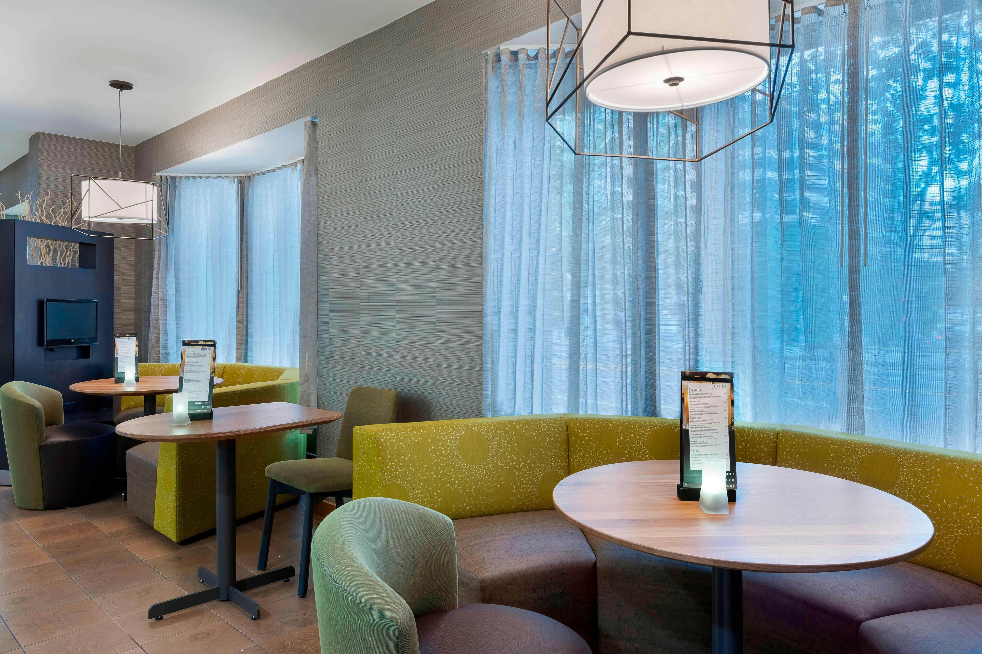Courtyard by Marriott Tampa Downtown 6/19