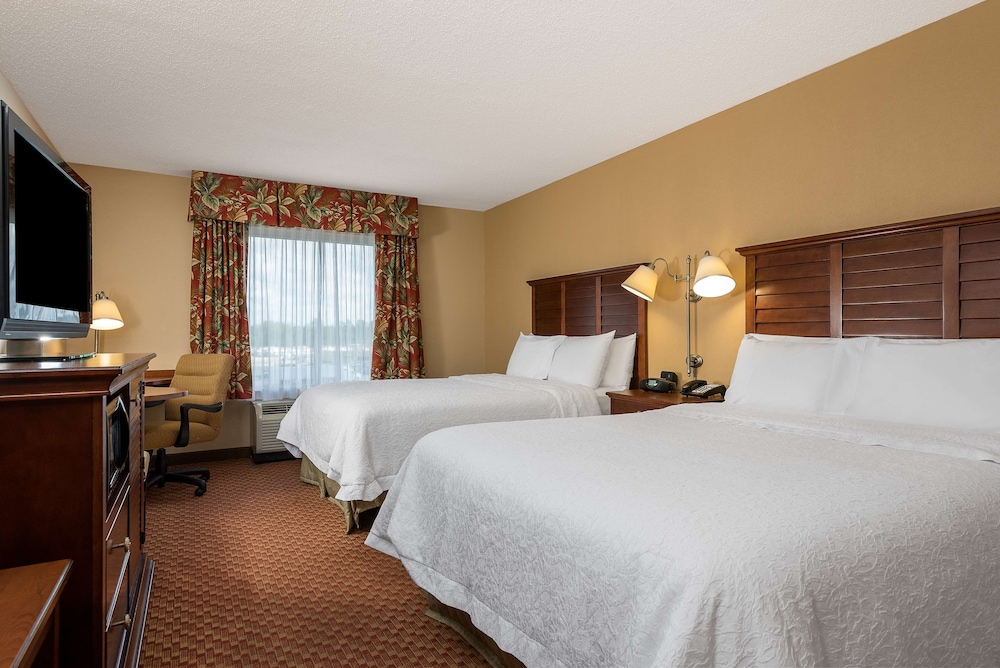 Hampton Inn And Suites Florence North I 95 Sc 22/48