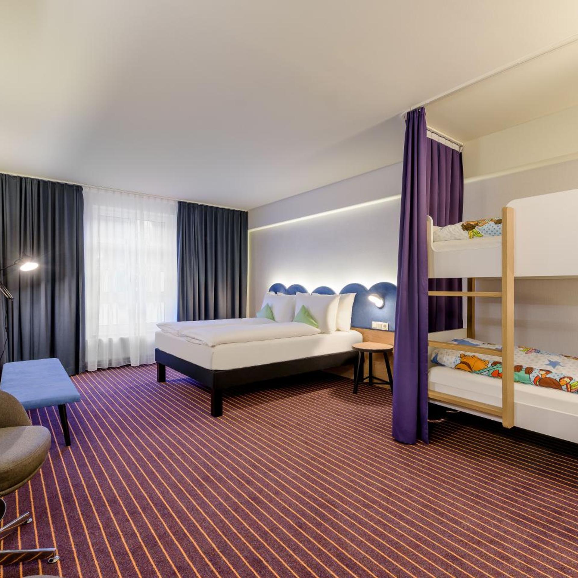 Family, Double and Bunk Bed, ibis Styles Leipzig 2/10
