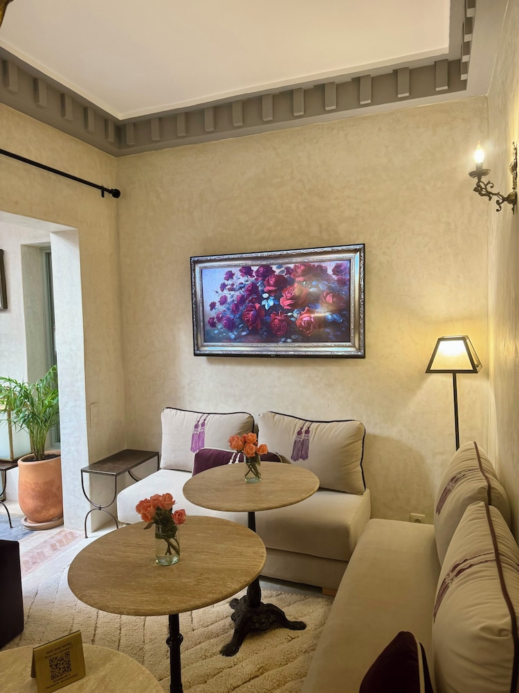 RIAD DAR MORE 29/49
