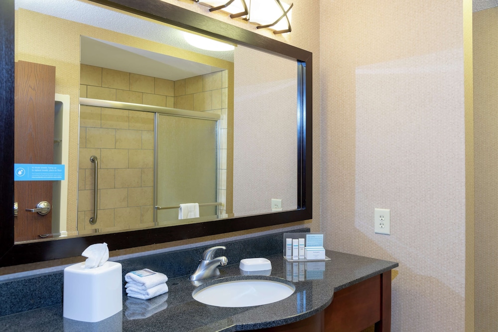 Hampton Inn Warsaw 13/35