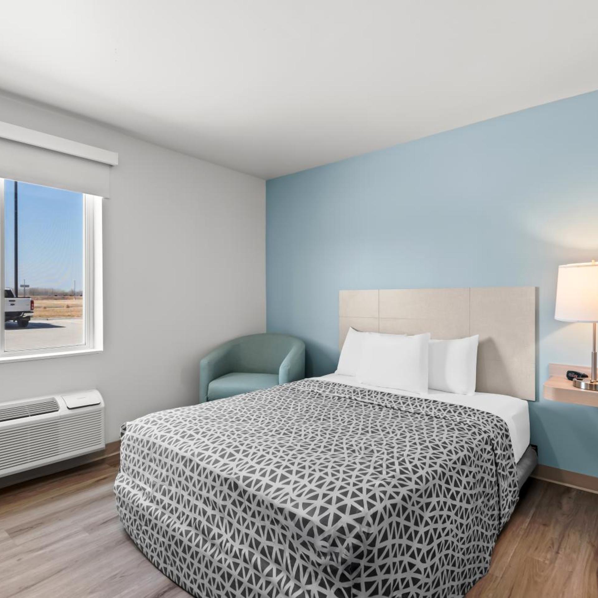 WoodSpring Suites Coralville Iowa City 10/41