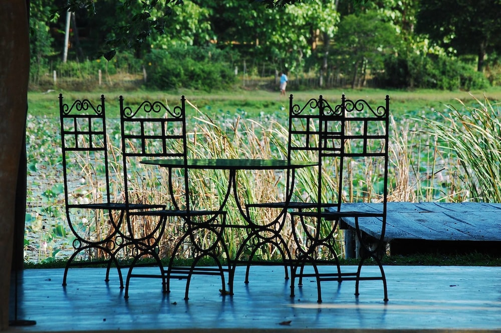 Mahaweva Nature Resort 20/26