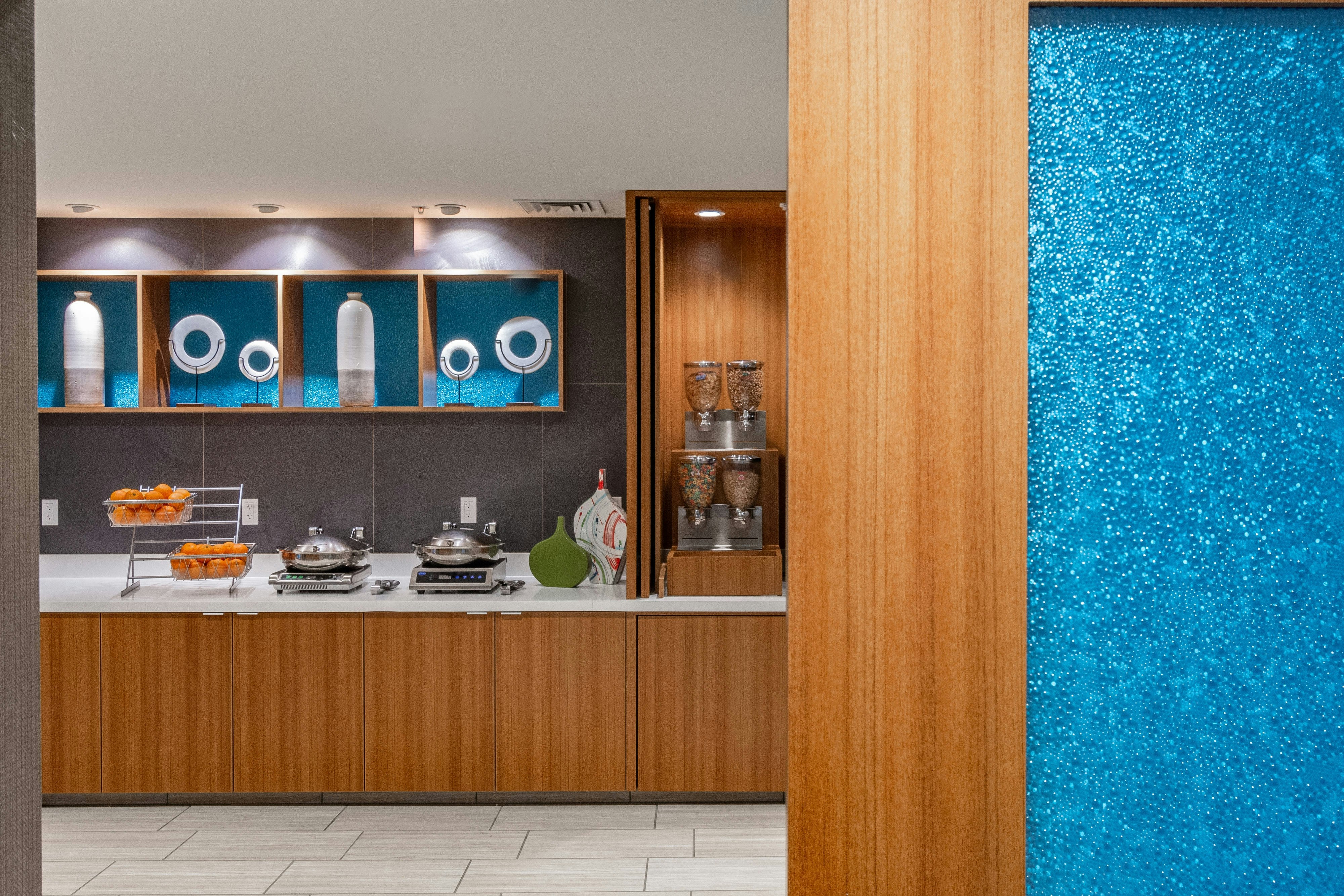 Springhill Suites Anchorage Midtown 3/10