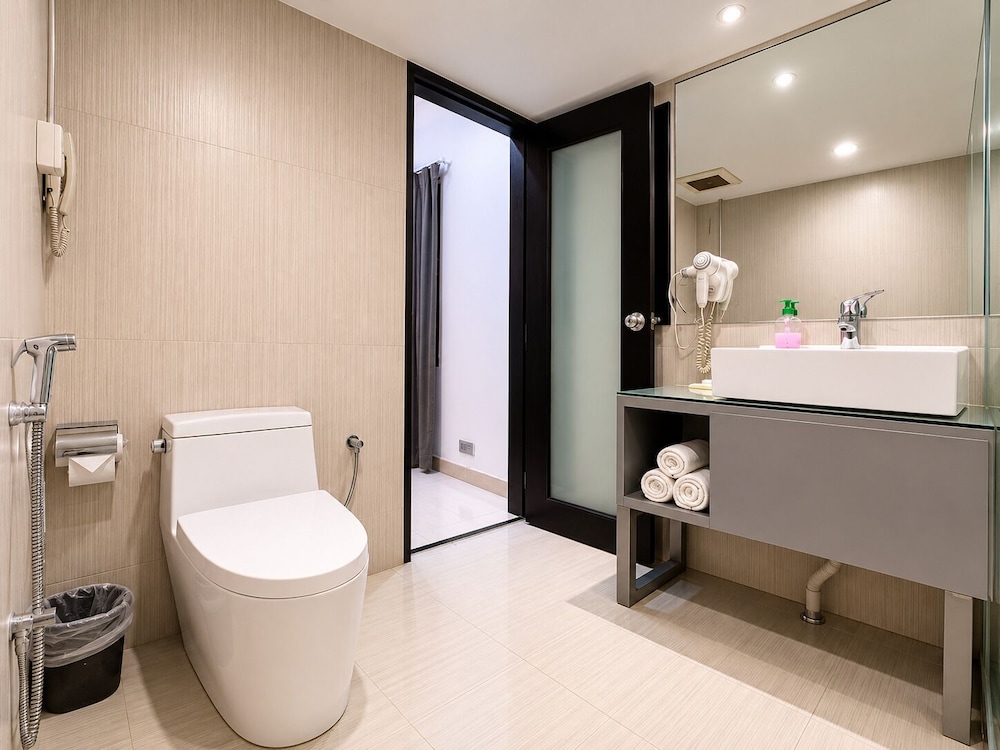 Blossom Hotel 46/48