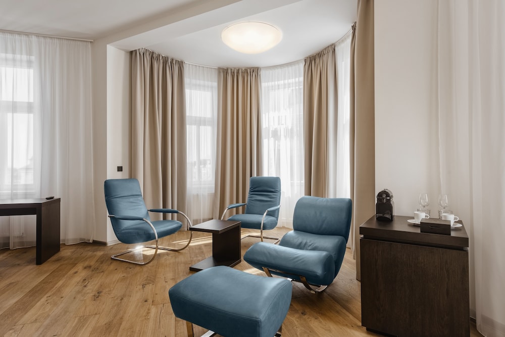 Theresian Hotel And Spa 35/50