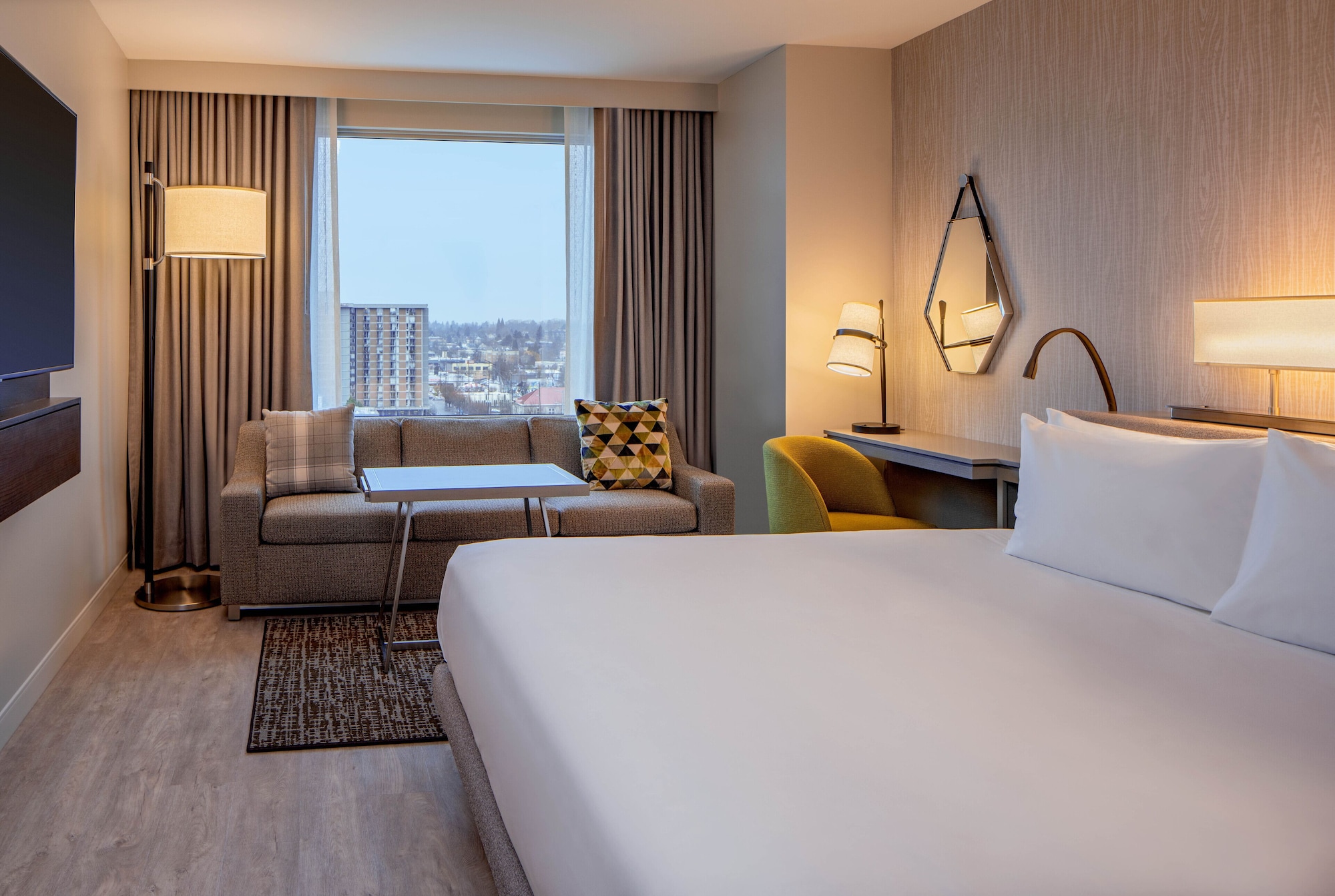 Room, King Bed, City and River View, Sofa