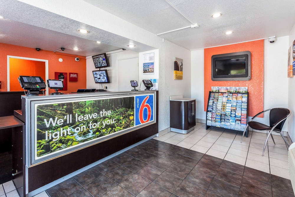 Motel6 Sacramento, CA - Downtown 9/60