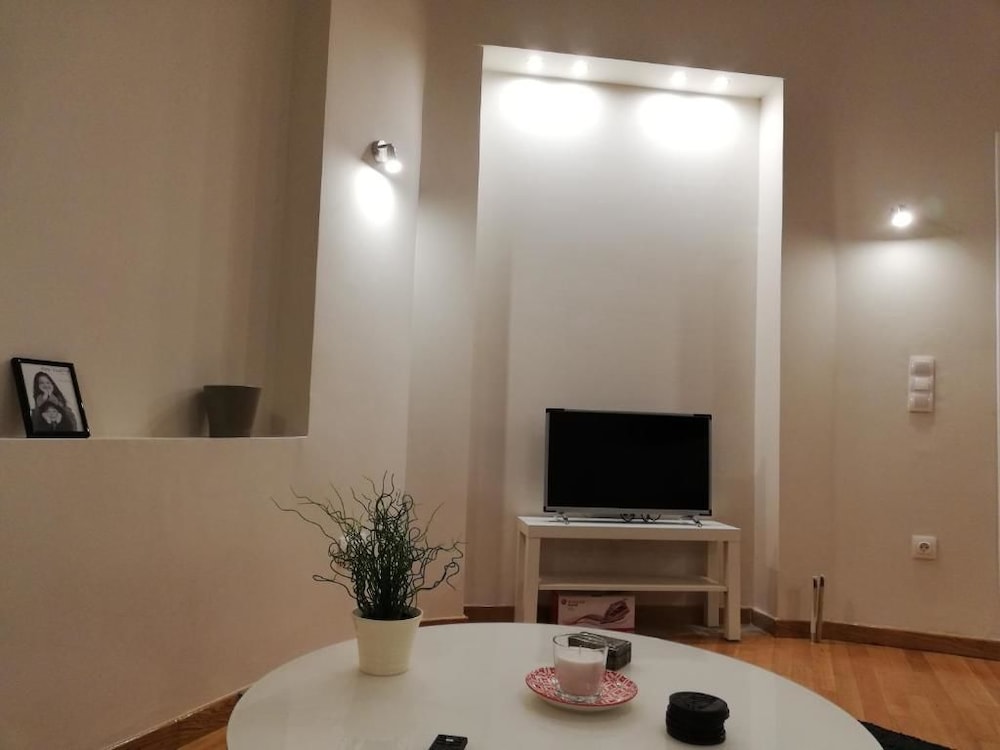 Central Apartments in Psiri 42/50