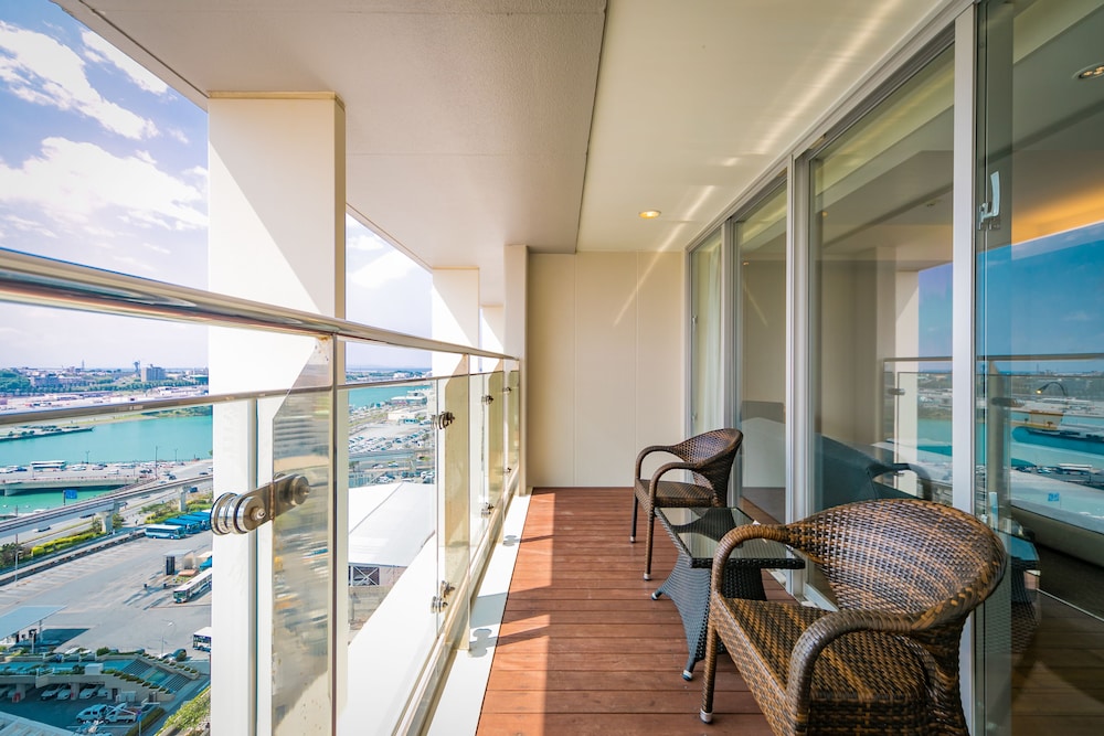 Naha Tokyu REI Hotel 50/74