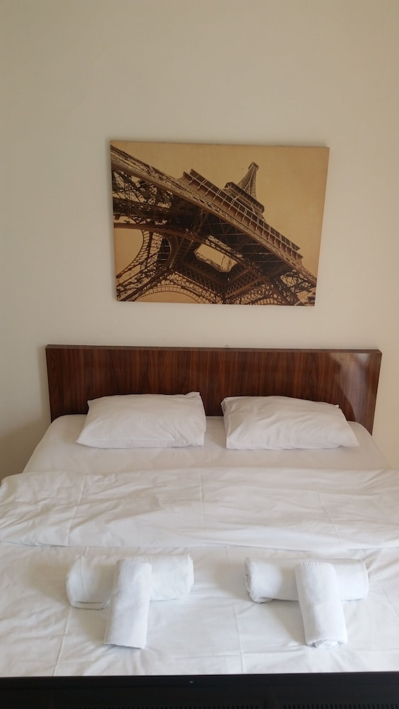NEW PERA HOTEL 20/59