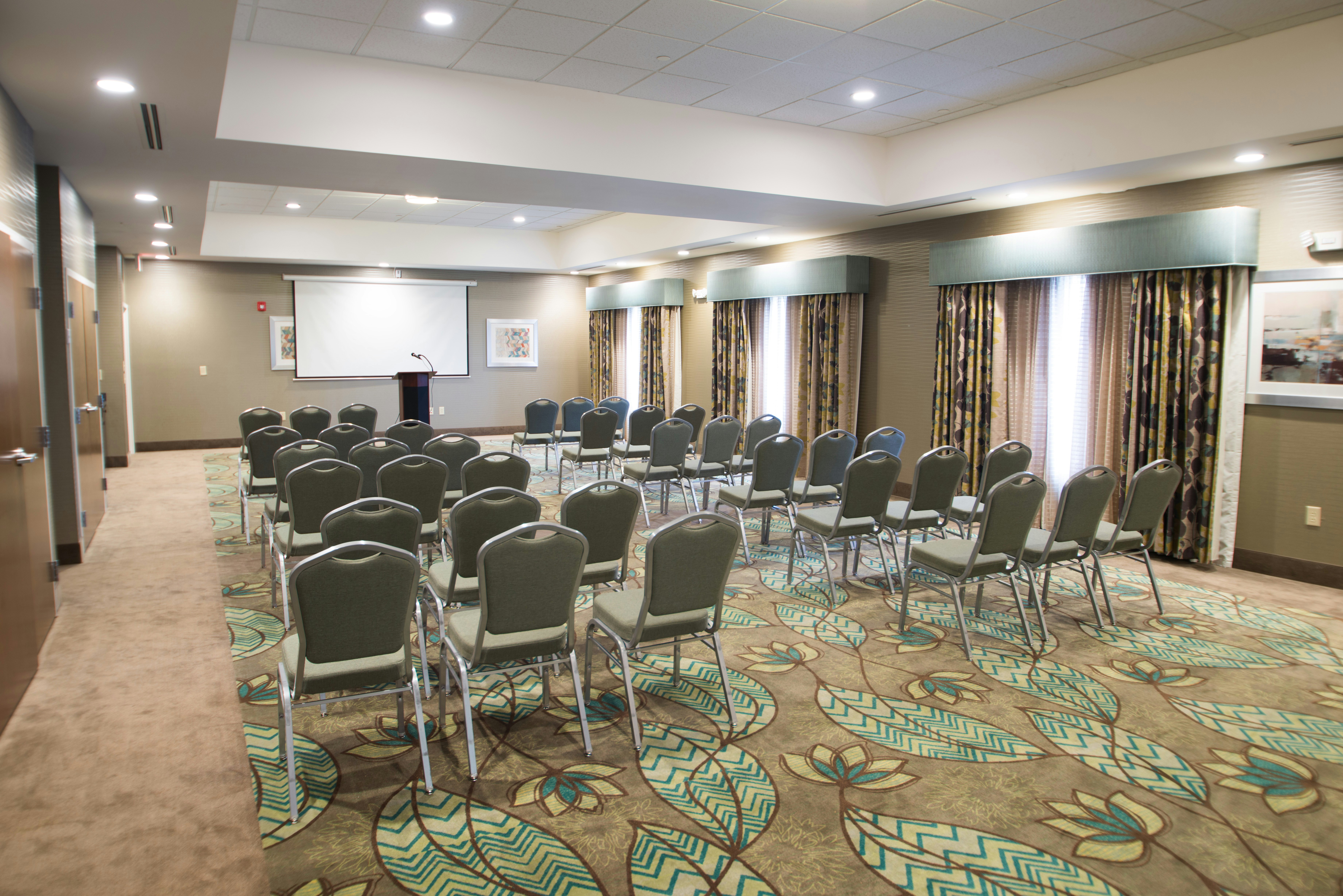 Hampton Inn Hernando Ms 47/65